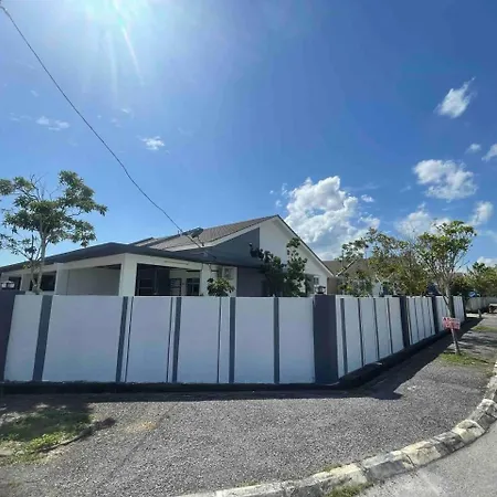 Muallim Home Mersing Exterior photo